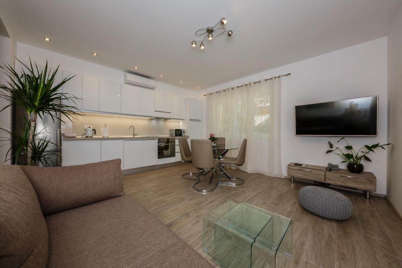 Olive Tree Apartment Split